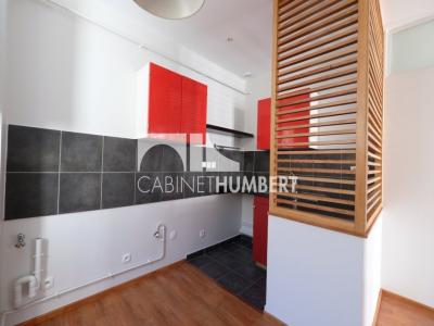 Louer Appartement 48 m2 Saint-etienne