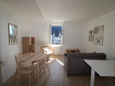 For rent Nantes 2 rooms 48 m2 Loire atlantique (44000) photo 0