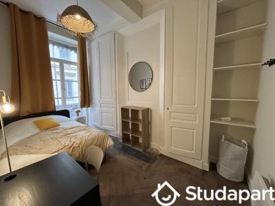 Louer Appartement Lyon-1er-arrondissement 780 euros