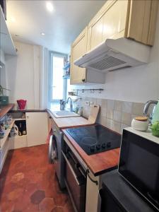 Louer Appartement Paris-18eme-arrondissement Paris