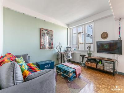 For rent Paris-17eme-arrondissement 3 rooms 71 m2 Paris (75017) photo 0