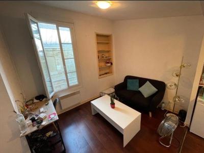 Louer Appartement 30 m2 Bordeaux