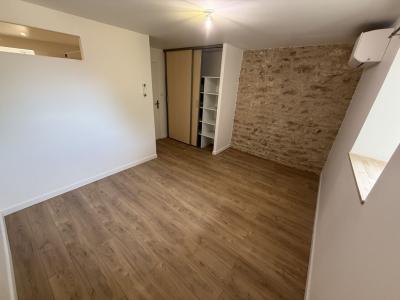 Louer Maison  1100 euros