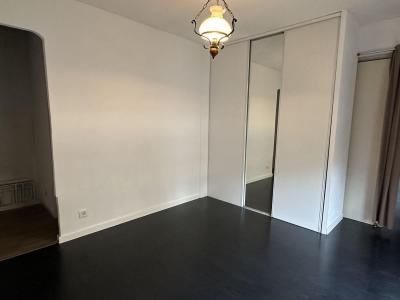 Louer Appartement  635 euros