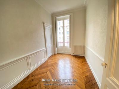Louer Appartement Lyon-2eme-arrondissement Rhone