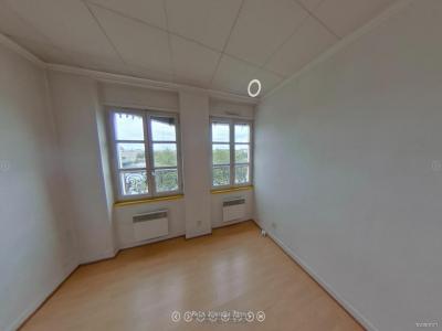 For rent Lyon-2eme-arrondissement 2 rooms 58 m2 Rhone (69002) photo 0