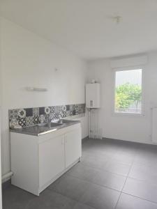 Louer Appartement Saint-lunaire 660 euros