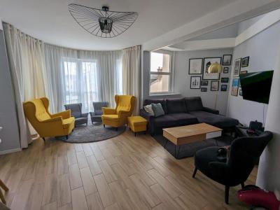 Louer Appartement 120 m2 Reims
