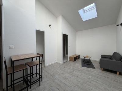 For rent Bordeaux 2 rooms 34 m2 Gironde (33800) photo 0