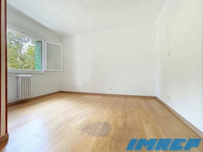 For sale Marseille-8eme-arrondissement 4 rooms 73 m2 Bouches du Rhone (13008) photo 1
