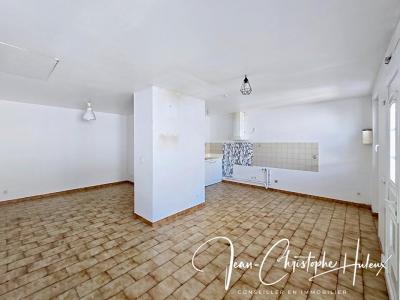 For sale Nimes 1 room 51 m2 Gard (30000) photo 0