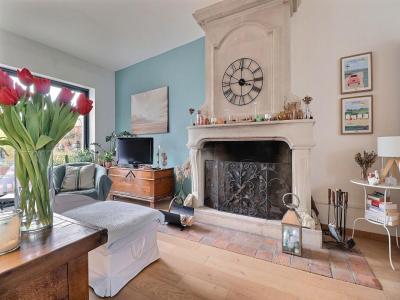 For sale Ponts-de-ce 4 rooms 137 m2 Maine et loire (49130) photo 0