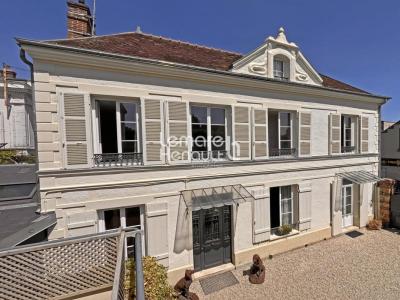 For sale Dreux 7 rooms 150 m2 Eure et loir (28100) photo 0