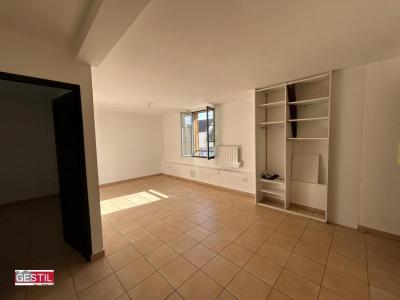 Louer Appartement Ennery 791 euros