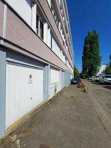 Annonce Location Parking Lure 70