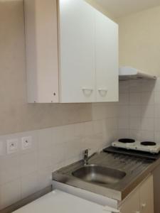 For rent Libourne 1 room 21 m2 Gironde (33500) photo 2