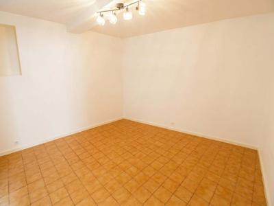 For rent Nantes 1 room 32 m2 Loire atlantique (44000) photo 0