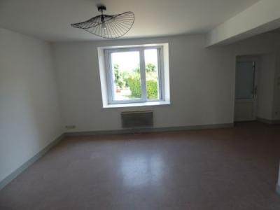 Louer Appartement 57 m2 Sury-en-vaux