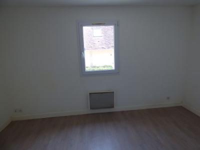 Louer Appartement Sury-en-vaux Cher