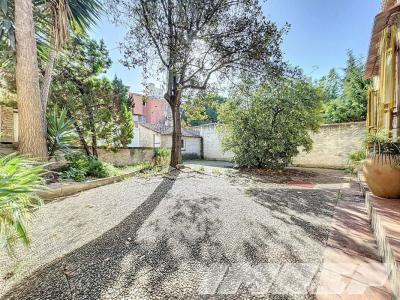 For sale Marseille-8eme-arrondissement 5 rooms 100 m2 Bouches du Rhone (13008) photo 0