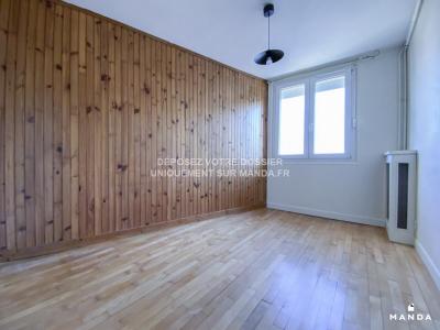 For rent Bourg-la-reine 3 rooms 47 m2 Hauts de Seine (92340) photo 2