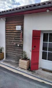 For rent Montrem 3 rooms 200 m2 Dordogne (24110) photo 2