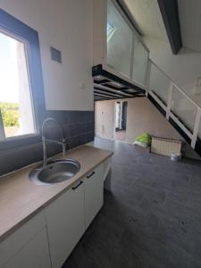 For rent Provins 3 rooms 40 m2 Seine et marne (77160) photo 1