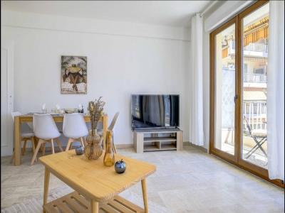 For rent Cannes 3 rooms 85 m2 Alpes Maritimes (06400) photo 0