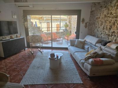 For sale Liouc 4 rooms 81 m2 Gard (30260) photo 2