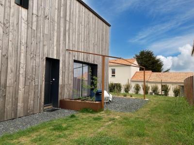 For rent Mouzillon 4 rooms 108 m2 Loire atlantique (44330) photo 0