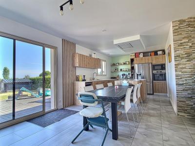 For sale Vernoil 5 rooms 107 m2 Maine et loire (49390) photo 3