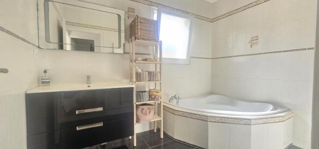 Acheter Maison 135 m2 Saint-laurent-de-mure