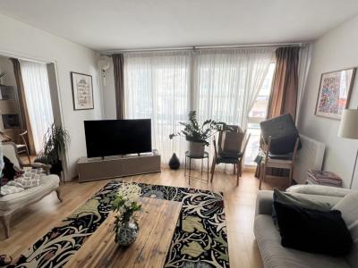 Annonce Location 4 pi�ces Appartement Paris-15eme-arrondissement 75