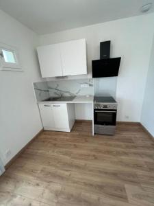 For rent Sables-d'olonne 2 rooms 36 m2 Vendee (85100) photo 2