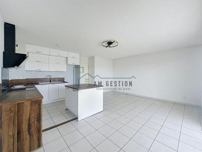 Louer Appartement 61 m2 Panazol