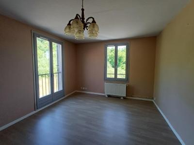 Annonce Location 4 pi�ces Appartement Saint-loup-sur-semouse 70