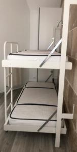 Louer Appartement Paris-16eme-arrondissement 650 euros
