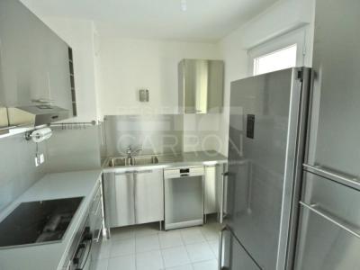 Louer Appartement 73 m2 Lyon-8eme-arrondissement