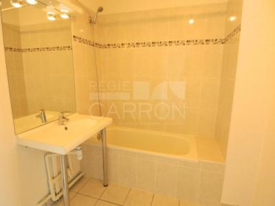 Louer Appartement Lyon-8eme-arrondissement 1009 euros
