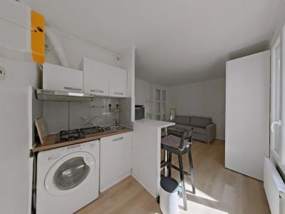 Louer Appartement 42 m2 Paris-10eme-arrondissement