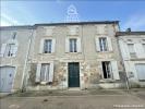 Vente Maison Rouillac  5 pieces 140 m2
