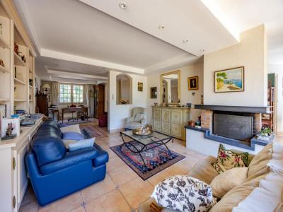 For sale Reze 5 rooms 155 m2 Loire atlantique (44400) photo 2