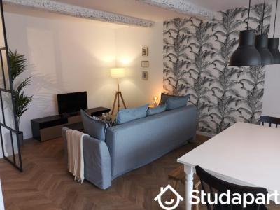 Louer Appartement 12 m2 Marseille-3eme-arrondissement