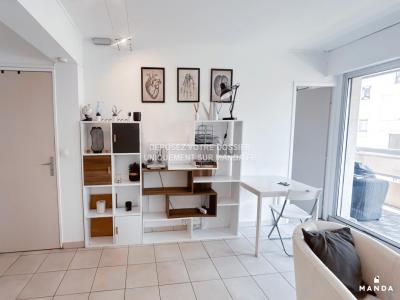 Louer Appartement Marseille-5eme-arrondissement Bouches du Rhone