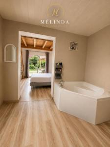 Annonce Vente 5 pi�ces Maison Ambares-et-lagrave 33