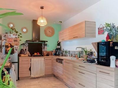 For sale Carpentras 3 rooms 67 m2 Vaucluse (84200) photo 0