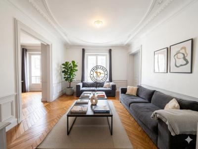 Annonce Location 5 pi�ces Appartement Paris-7eme-arrondissement 75