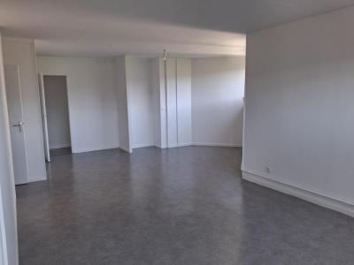 For rent Grenoble 5 rooms 102 m2 Isere (38100) photo 0