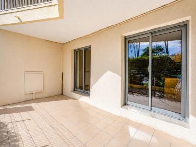 For sale Narbonne 4 rooms 75 m2 Aude (11100) photo 0