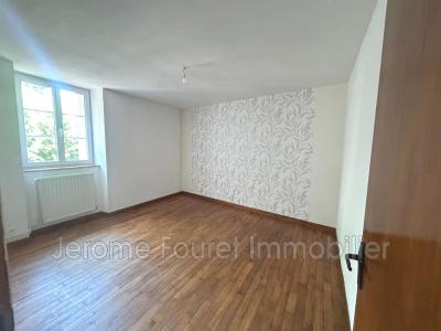 Louer Appartement Egletons 492 euros